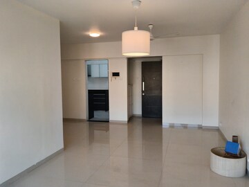 Room in 2 BHK Apartment at Paranjape Schemes Royal Court, Andheri East – for Rent