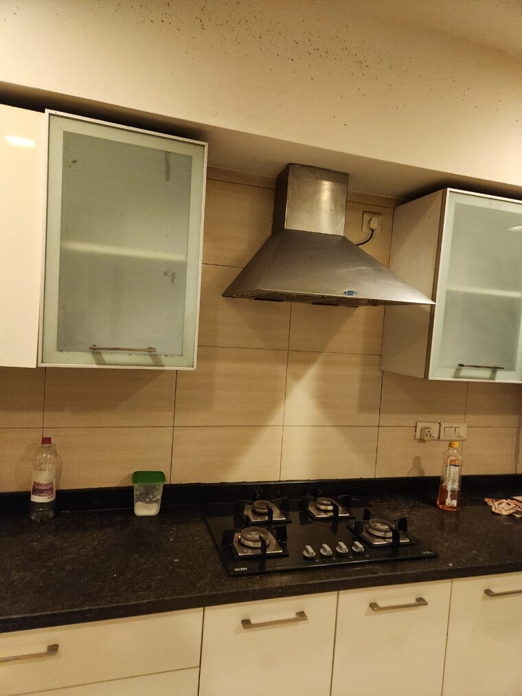 Kitchen, dlf-the-belaire 4 Bedroom 3000 Sq.Ft. Apartment In Sector 54 Gurgaon 9678796