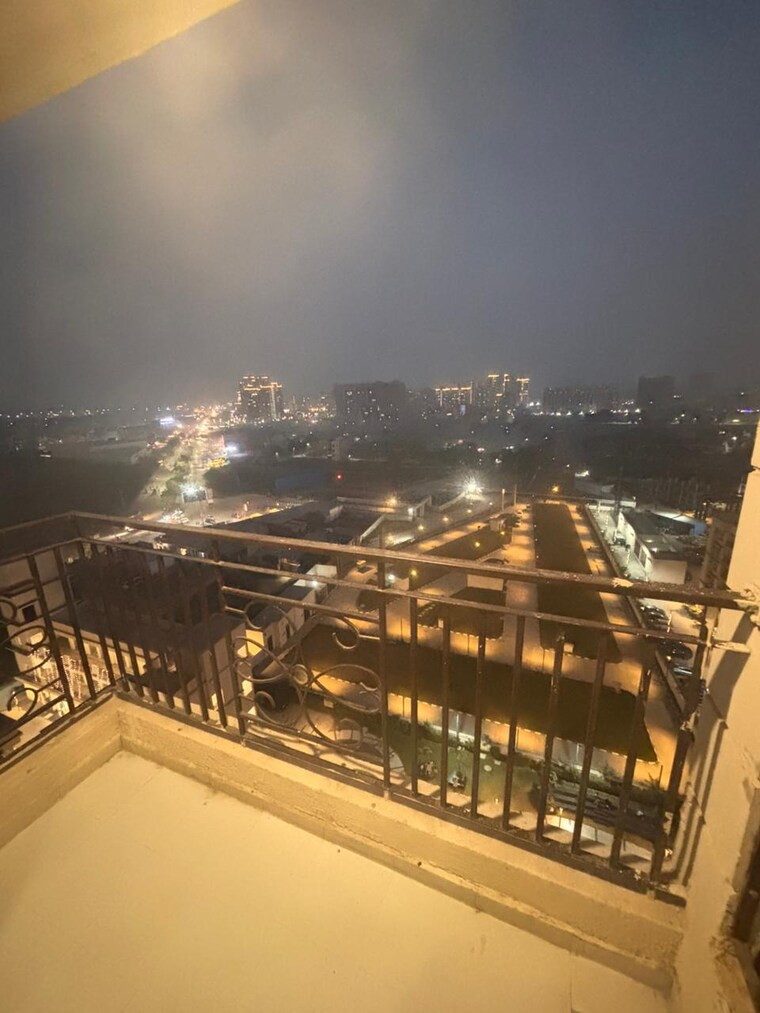 Exterior View, signature-the-millennia-2 2 Bedroom 686 Sq.Ft. Apartment In Sector 37d Gurgaon 9679183