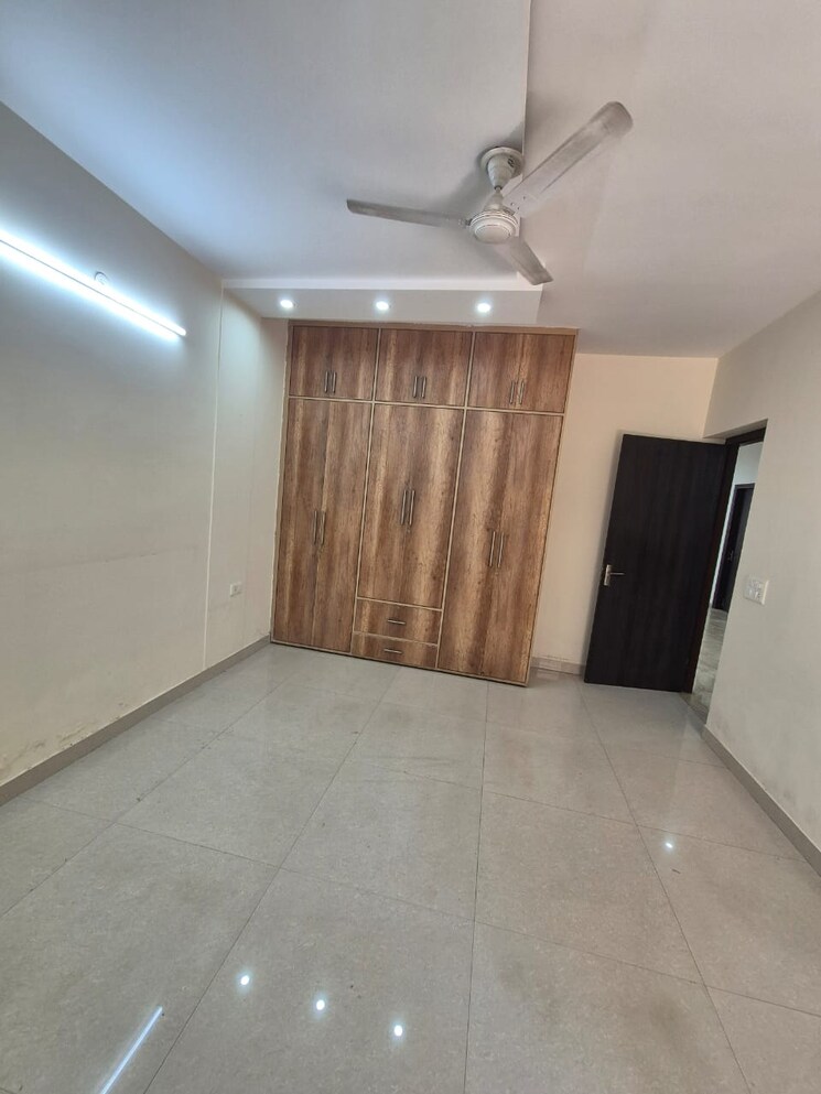 Room, ansal-api-esencia 3 Bedroom 1394 Sq.Ft. Apartment In Sector 67 Gurgaon 9678899