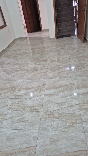 Bathroom in 2 BHK Builder Floor at Ardee City, Sector 52 – for Rent