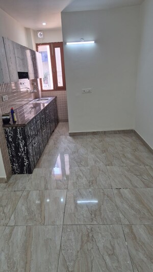 Kitchen in 2 BHK Builder Floor at Ardee City, Sector 52 – for Rent