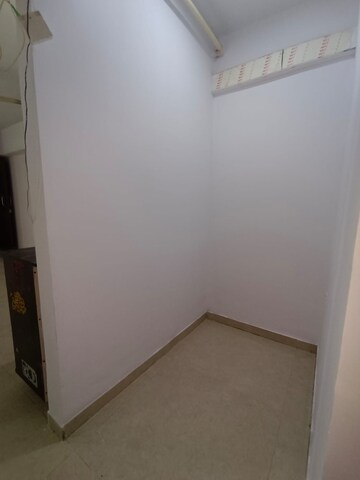 Room in 2.5 BHK Apartment at Lodha Palava City Lakeshore Greens, Dombivli East – for Rent