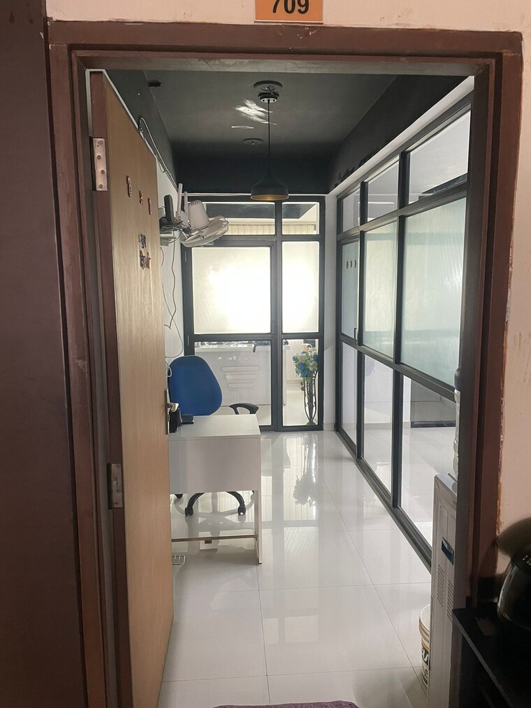 Bathroom, science city Commercial Office Space 1200 Sq.Ft. In Science City Ahmedabad 9678929