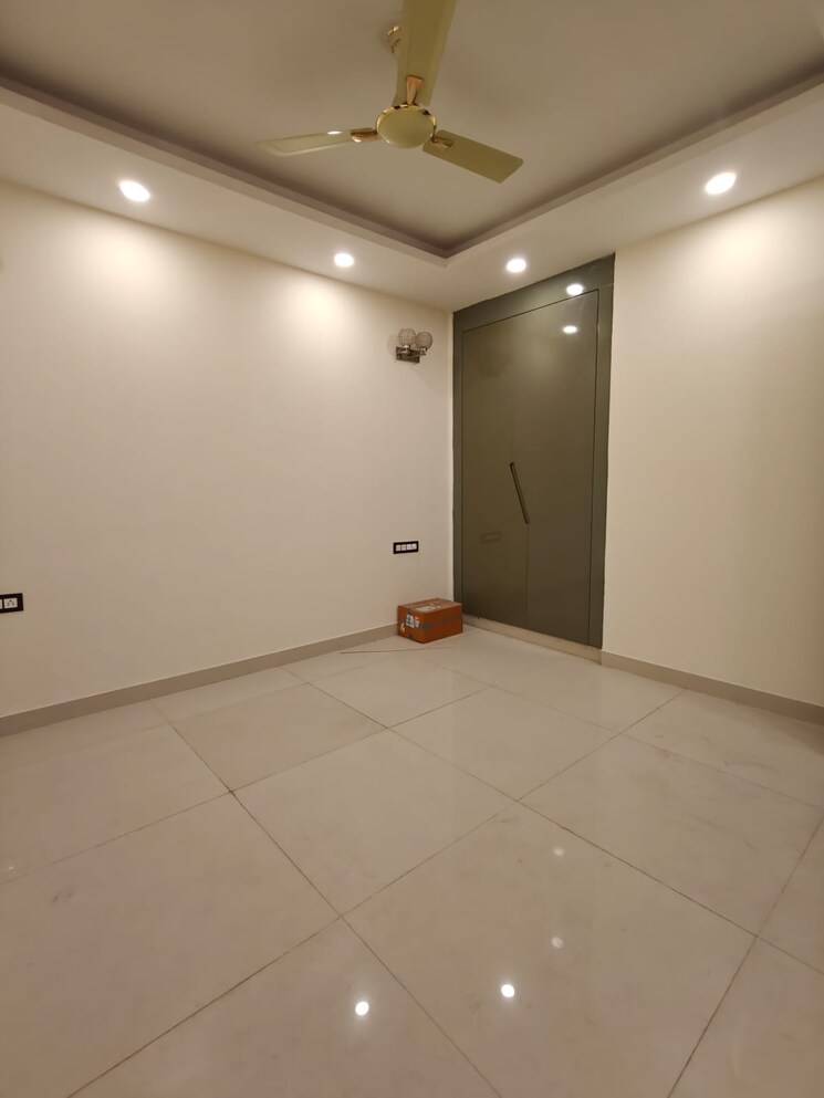 Room, aradhya-homes 3 Bedroom 2300 Sq.Ft. Apartment In Sector 67a Gurgaon 9679002