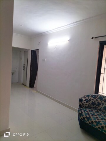Room in 2 BHK Apartment at Radhai Nagari Apartments, Pimple Saudagar – for Rent