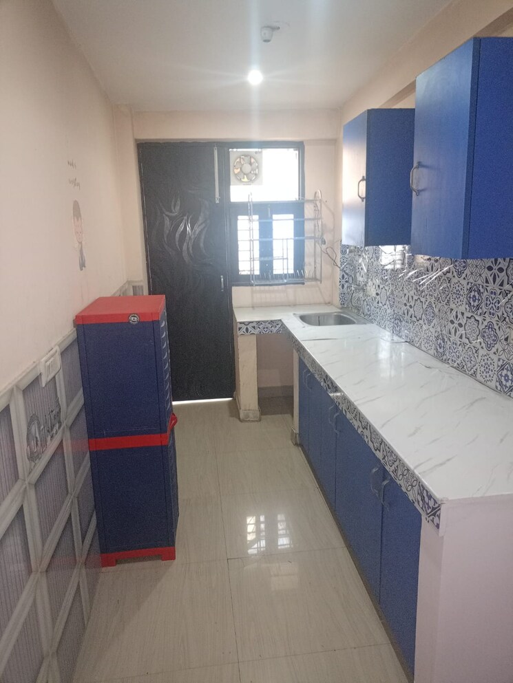 Kitchen, ardee-city 2 Bedroom 1000 Sq.Ft. Builder Floor In Sector 52 Gurgaon 9678986
