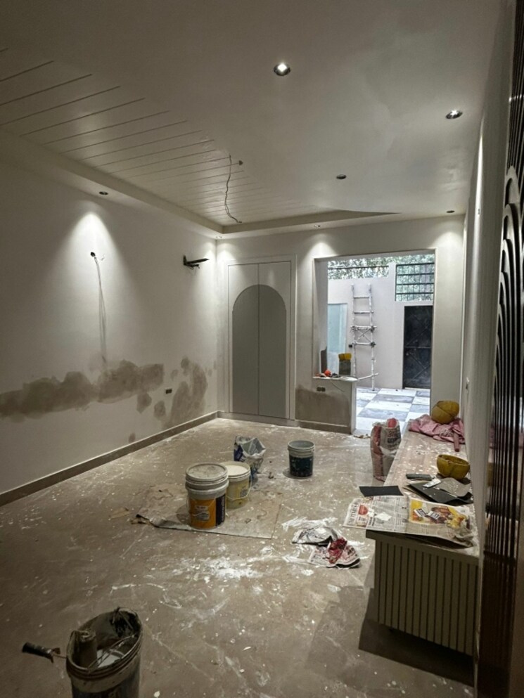 Study Room, green fields colony 4 Bedroom 350 Sq.Yd. Builder Floor In Green Fields Colony Faridabad 9679031