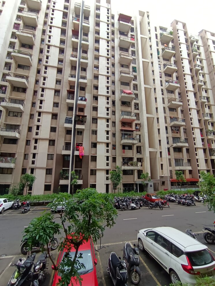 Exterior View, lodha-lakeshore-greens 2.5 Bedroom 850 Sq.Ft. Apartment In Dombivli East Thane 9679062