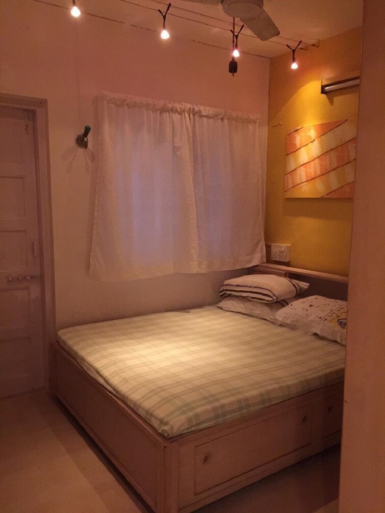 Bedroom, bandra west 1 Bedroom 650 Sq.Ft. Apartment In Bandra West Mumbai 9679070