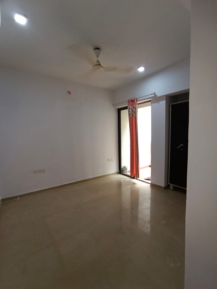 Room, lodha-palava-city-lakeshore-greens 2.5 Bedroom 850 Sq.Ft. Apartment In Dombivli East Thane 9679105