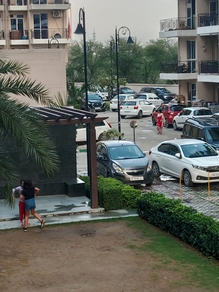  Parking, signature-global-andour-height 3 Bedroom 745 Sq.Ft. Apartment In Sector 71 Gurgaon 9679166