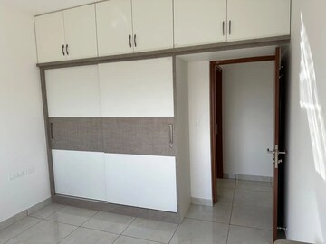 Room in 3 BHK Apartment at Prestige Park Square, Bannerghatta Road – for Sale