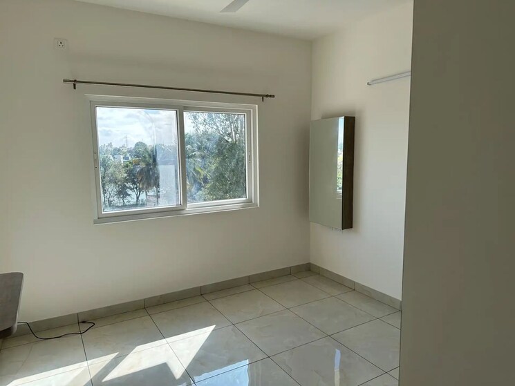 Room, prestige-park-square 3 Bedroom 1350 Sq.Ft. Apartment In Bannerghatta Road Bangalore 9679170