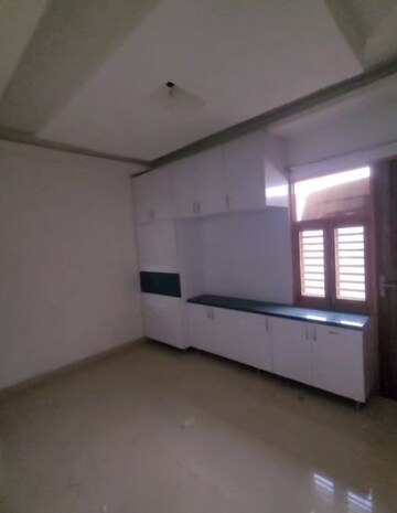 Room in 4 BHK Builder Floor at Model Town – for Sale