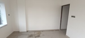 Room in 3 BHK Apartment at Kaikhali – for Sale