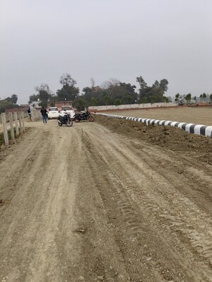 Plot Area in  Plot at Gosainganj – for Sale