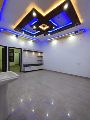 Living Room in 2 BHK Apartment at Malviya Nagar – for Rent