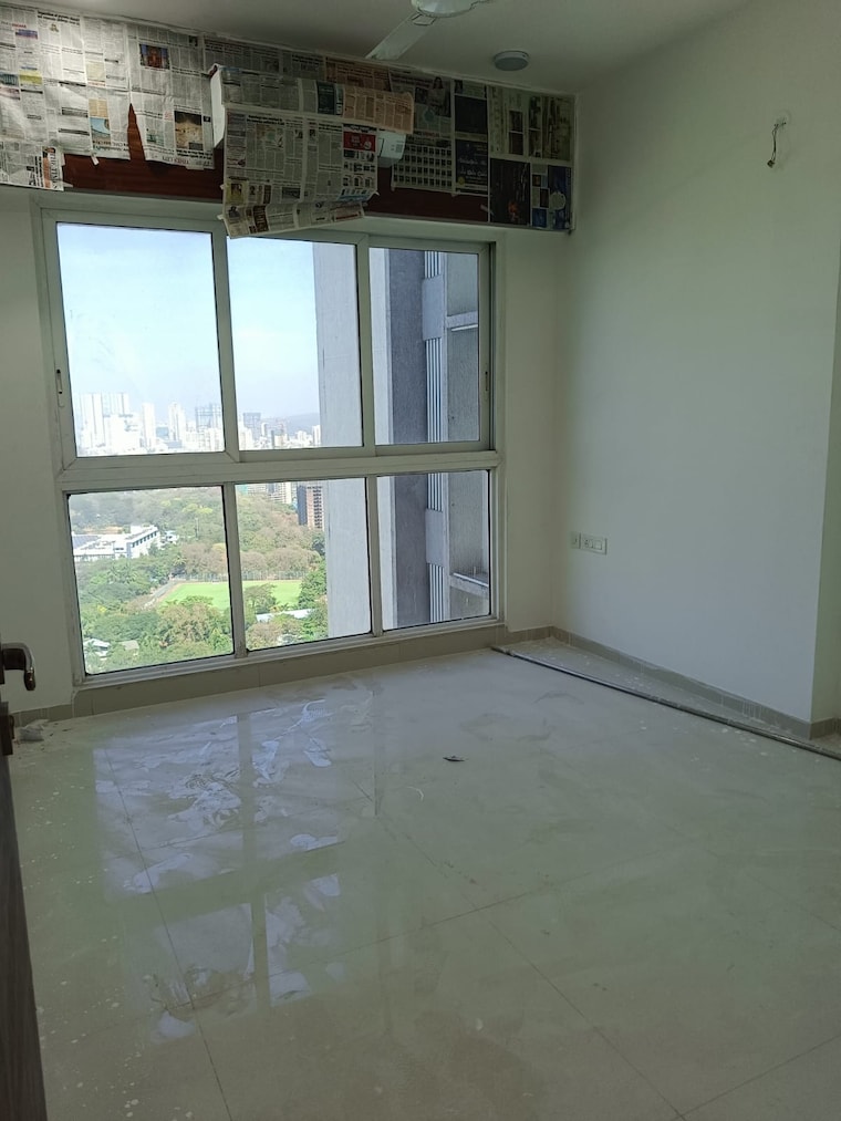 Room, malad east 3 Bedroom 1150 Sq.Ft. Apartment In Malad East Mumbai 9679415