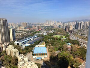 3 BHK Apartment – Exterior View View at Malad East - for Rent