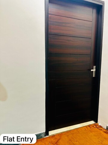  3 BHK Apartment at Green Park – for Sale