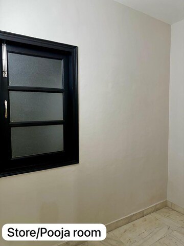  3 BHK Apartment at Green Park – for Sale