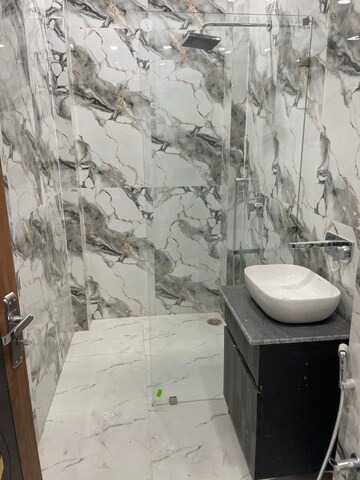 Bathroom in 3 BHK Builder Floor at RWA Apartments Sector 41, Sector 41 – for Rent