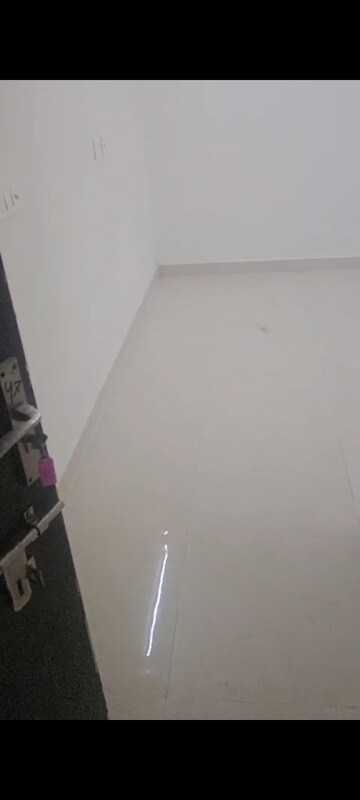 Furnished Amenities in 2 BHK Apartment at Signature Global The Millennia, Sector 37d – for Rent