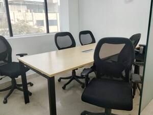  Office Space For Rent in Om Complex, Sector 15