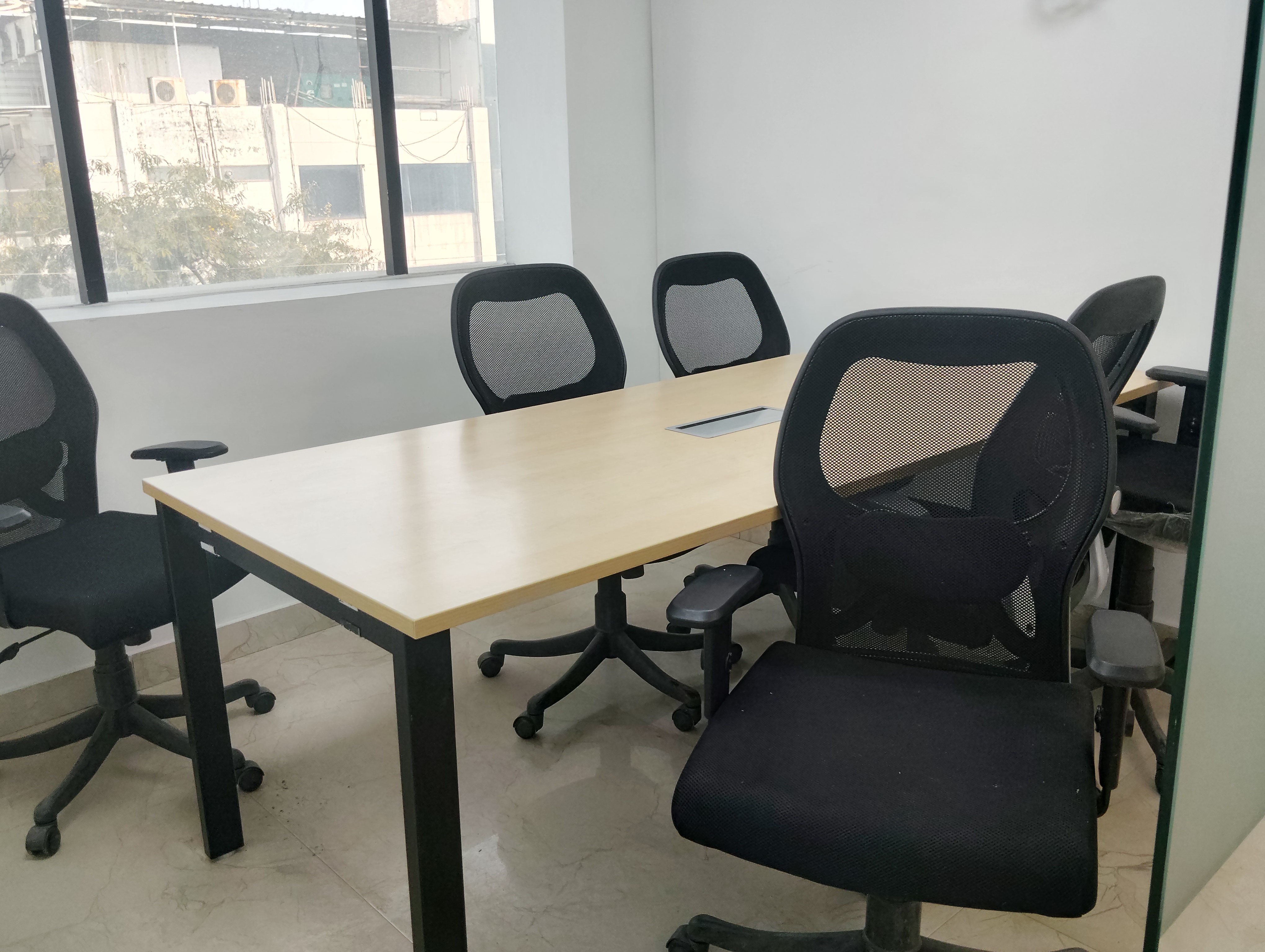 Office Space For Rent in Om Complex