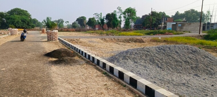 undefined, bakshi ka talab  1000 Sq.Ft. Plot In Bakshi Ka Talab Lucknow 9679489