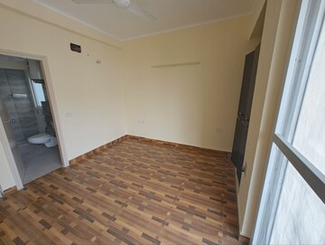 Room in 2 BHK Apartment at Orchid Island, Sector 51 – for Rent