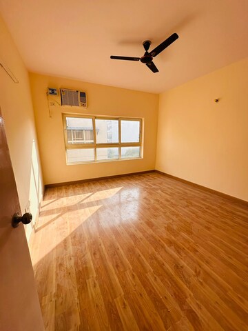 Room in 3 BHK Builder Floor at Puri Aman Vilas, Sector 89 – for Rent