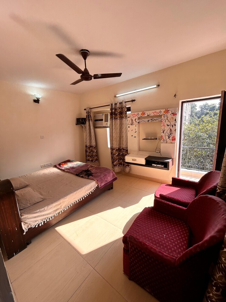 Bedroom, lajpat nagar i 2 Bedroom 900 Sq.Ft. Builder Floor In Lajpat Nagar I Delhi 9679795