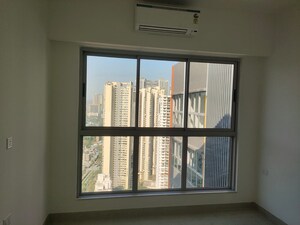 Room in 3 BHK Apartment at Piramal Revanta, Mulund West – for Rent