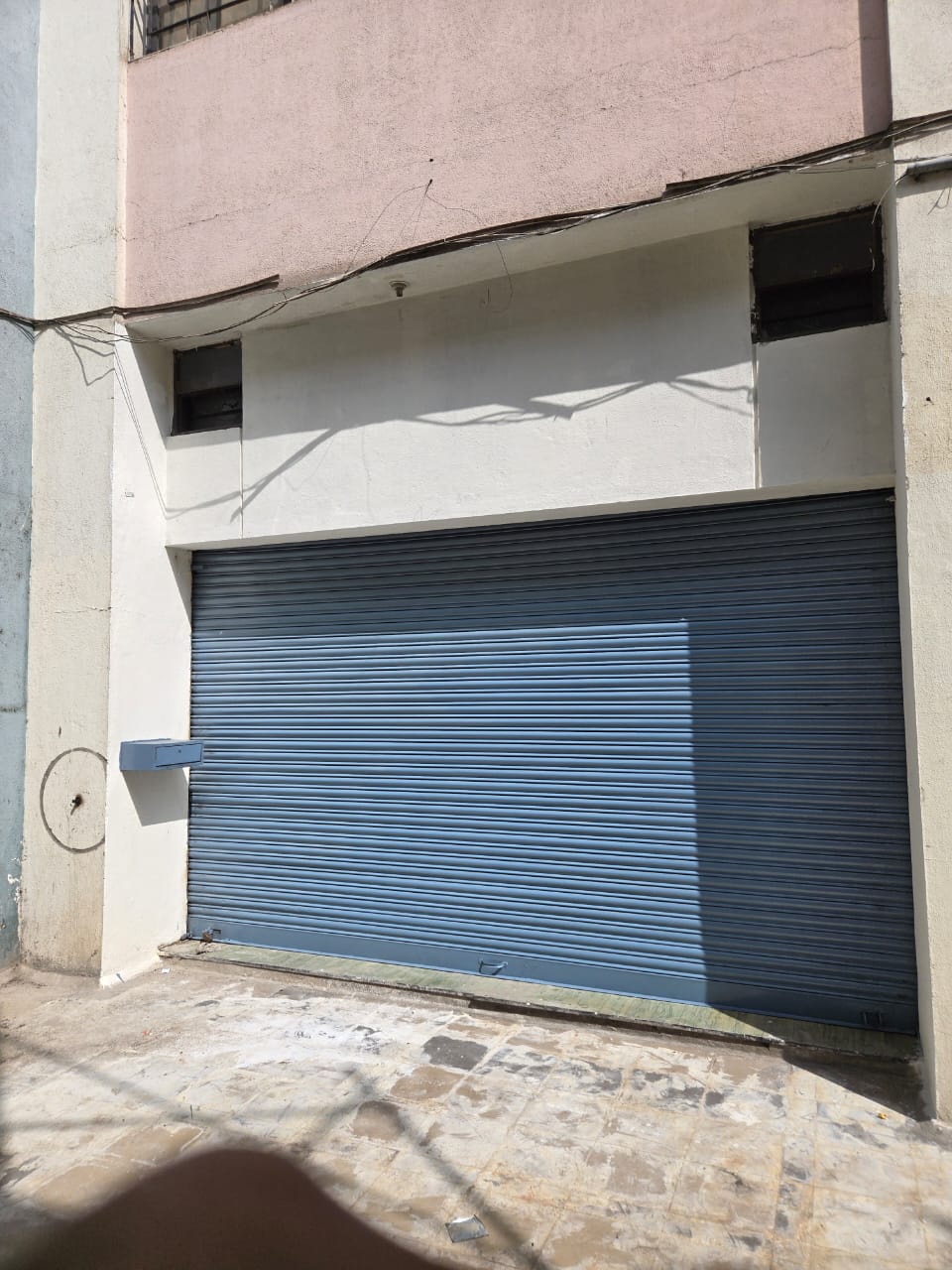 Retail Shop For Rent in Sunshree Society