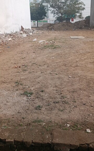  Plot For Sale in Modipuram
