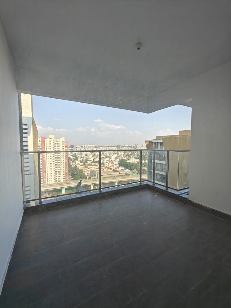 Room, shriram-southern-crest 3 Bedroom 1960 Sq.Ft. Apartment In Jp Nagar Bangalore 9679855