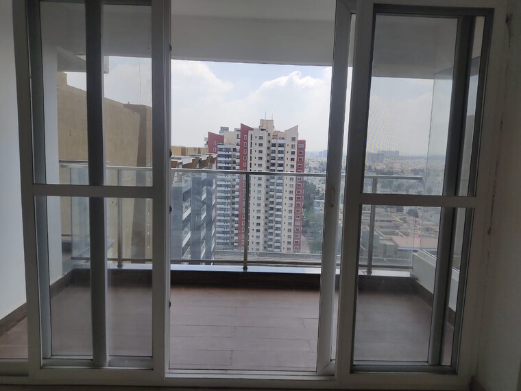 Room, shriram-southern-crest 3 Bedroom 1960 Sq.Ft. Apartment In Jp Nagar Bangalore 9679855