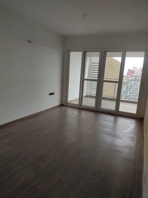 Room in 3 BHK Apartment at Shriram Southern Crest, Jp Nagar – for Sale