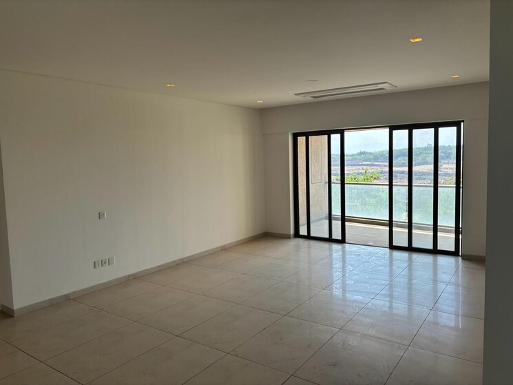 Room, mantra-mirari 3.5 Bedroom 1560 Sq.Ft. Apartment In Koregaon Park Pune 9680000