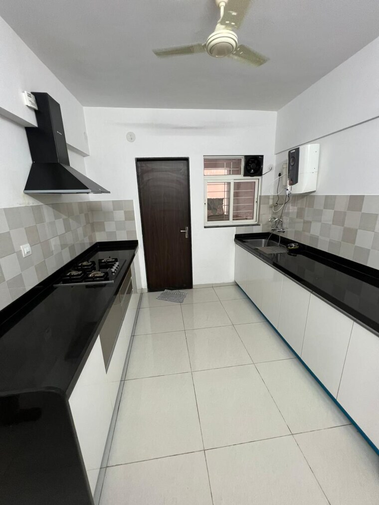 Kitchen, mantra-mirari 3.5 Bedroom 1560 Sq.Ft. Apartment In Koregaon Park Pune 9680000