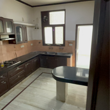 Kitchen in 6+ BHK Builder Floor at RWA Apartments Sector 61, Sector 61 – for Sale