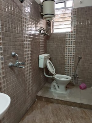 Bathroom in 3 BHK Apartment at Boring Road – for Rent