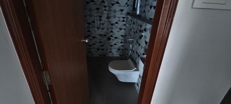 Bathroom, roha-vatika 2 Bedroom 613 Sq.Ft. Apartment In Kurla East Mumbai 9680022