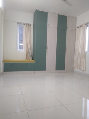 Room in 2 BHK Apartment at Salarpuria Sattva Exotic, Kogilu – for Rent