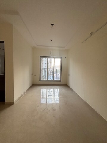 Room in 2 BHK Apartment at SL Nandanvan Mohan CHS, Dahisar East – for Rent