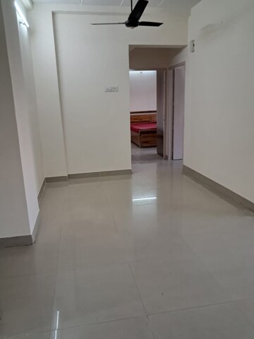 Room in 4 BHK Apartment at Wakad – for Sale