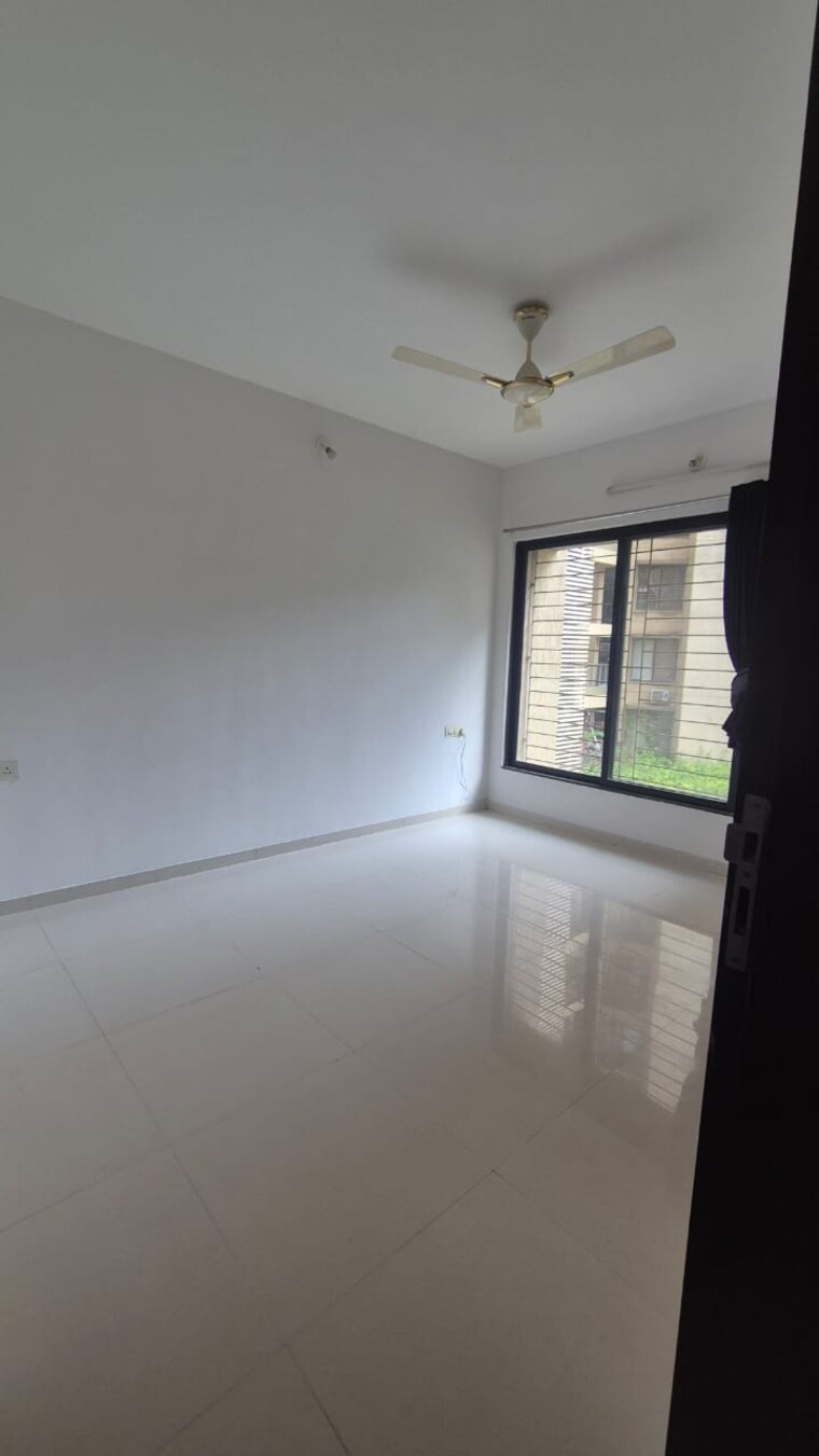 Room, pride-world-city-kingsbury 3 Bedroom 929 Sq.Ft. Apartment In Charholi Budruk Pune 9680216