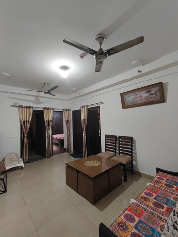 2.5 BHK Apartment For Rent in Ajnara Le Garden, Sector 16b Greater Noida
